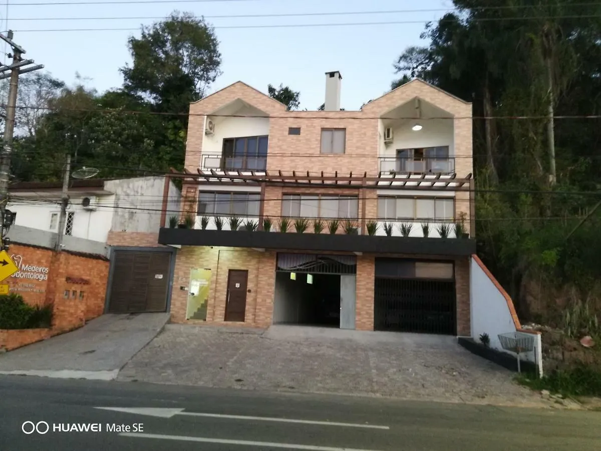 Pousada Blumenau 0*,  Brésil